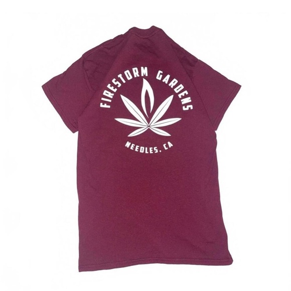 Assorted Weed Graphic Shirts - Picture 4 of 4